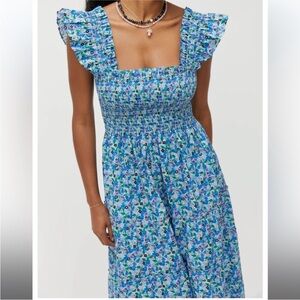 Hill House Home Ellie dress XS blue floral artist’s edition